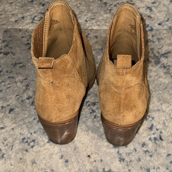 Marc Fisher Gadri suede pointed toe slip on booties Sz 7 M - Picture 7 of 16